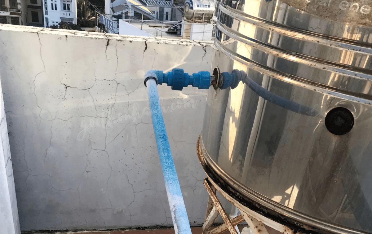 Sửa Máy Nước Nóng Năng Lượng Mặt Trời