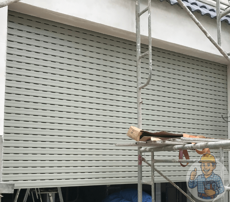lắp đặt cửa cuốn