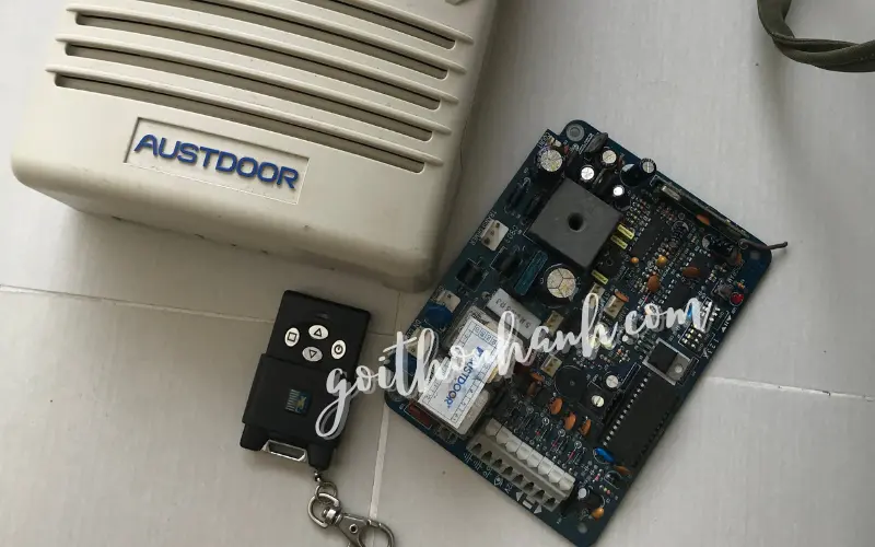 sao chép remote Austdoor cửa cuốn